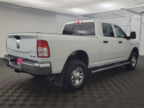 Used 2024 RAM 3500 Tradesman w/ Chrome Appearance Group image 7