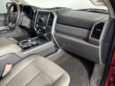 Used 2021 Ford Expedition XLT AWD/4WD image 12