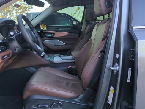 Used 2023 Acura MDX Technology image 23