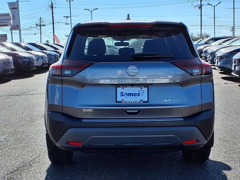 Used 2023 Nissan Rogue SV AWD/4WD image 7