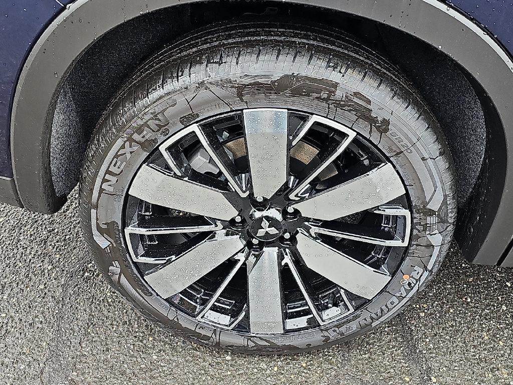 New 2026 Mitsubishi Outlander SE AWD/4WD image 5