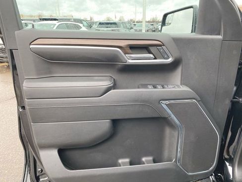 Used 2023 Chevrolet Silverado 1500 LT image 21