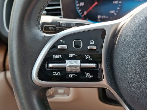 Used 2020 Mercedes-Benz GLE 350 4MATIC image 22