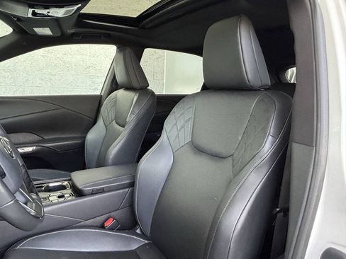 Used 2024 Lexus RX 350h w/ Cold Area Package AWD/4WD image 16
