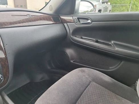 Used 2016 Chevrolet Impala Limited LS FWD image 20