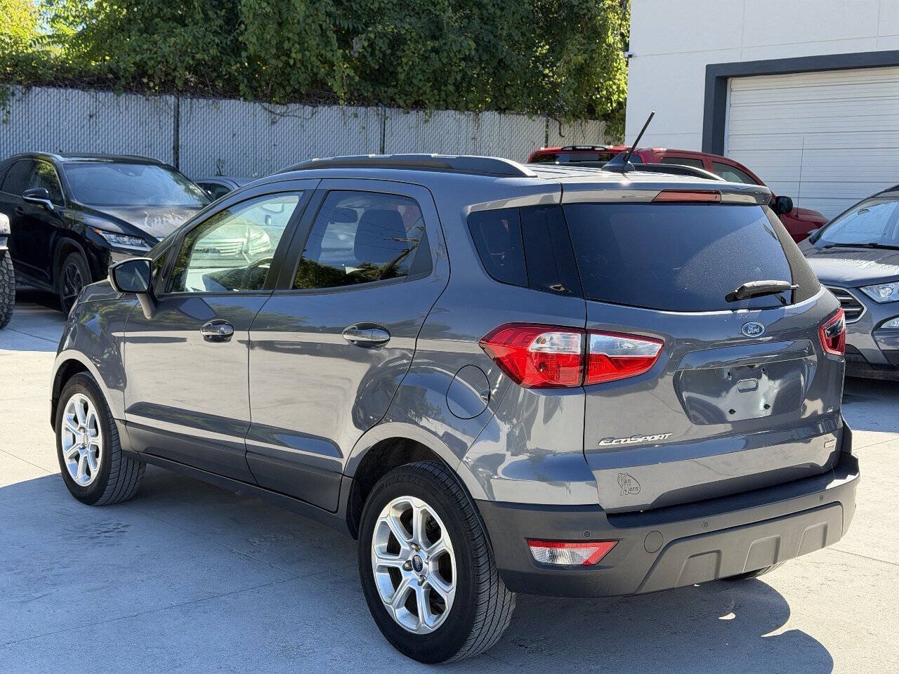 Used 2018 Ford EcoSport SE w/ SE Convenience Package FWD image 5