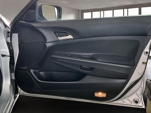 Used 2012 Honda Accord SE image 25