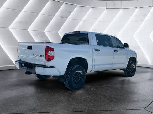 Used 2016 Toyota Tundra SR5 image 6
