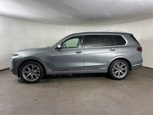 Used 2023 BMW X7 xDrive40i w/ Executive Package image 4