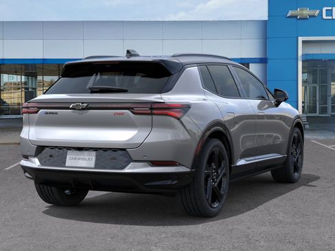 New 2026 Chevrolet Equinox EV RS FWD image 4