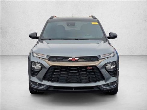 Used 2021 Chevrolet TrailBlazer RS w/ Sun and Liftgate Package image 2