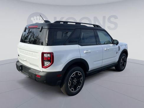 New 2025 Ford Bronco Sport Outer Banks w/ Outer Banks Tech Package+ image 7