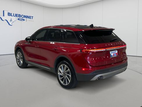 Used 2024 Lincoln Corsair FWD w/ Equipment Group 101A image 7