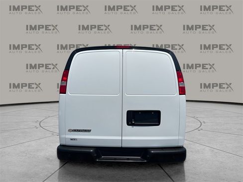 Used 2023 Chevrolet Express 2500 Extended w/ Driver Convenience Package image 4
