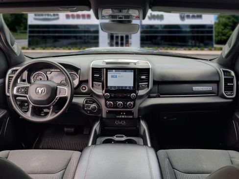 Used 2022 RAM 1500 Big Horn AWD/4WD image 35