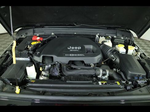 Used 2021 Jeep Wrangler Unlimited Sport AWD/4WD image 15