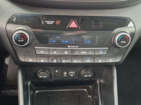 Used 2021 Hyundai Tucson Ultimate w/ Cargo Package FWD image 23