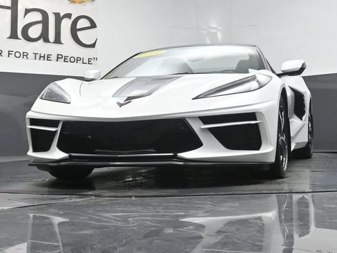 Used 2021 Chevrolet Corvette Stingray Premium Conv w/ Z51 Performance Package RWD image 55