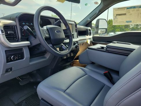New 2026 Ford F350 XL w/ XL Chrome Package AWD/4WD image 24