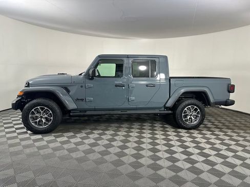 New 2026 Jeep Gladiator Sport image 3