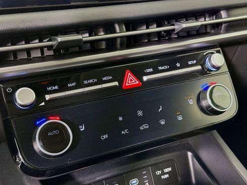 Used 2025 Hyundai Tucson SEL image 18