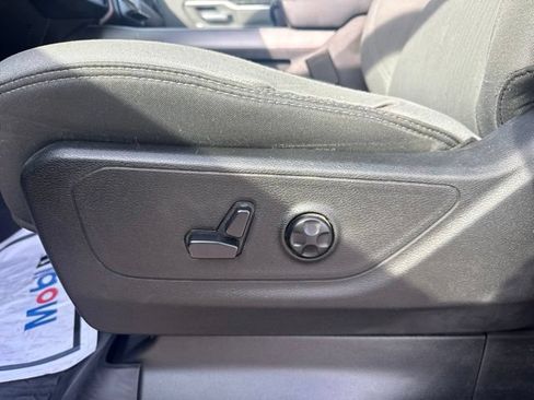Used 2019 RAM 1500 Big Horn AWD/4WD image 15