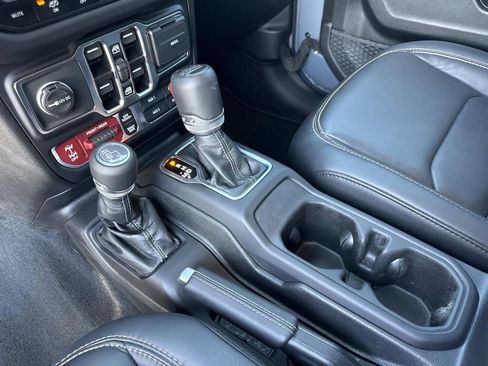 Used 2024 Jeep Wrangler Unlimited Rubicon 392 AWD/4WD image 24