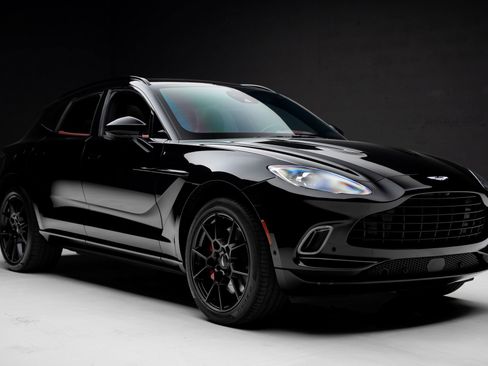 Used 2021 Aston Martin DBX image 87
