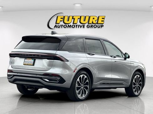 New 2026 Lincoln Nautilus Reserve AWD/4WD image 3