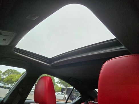 Used 2021 Lexus IS 350 F Sport RWD image 21