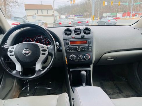 Used 2007 Nissan Altima 3.5 SE w/ Emergency Aid Pkg image 23