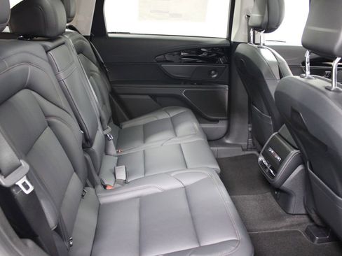 New 2026 Lincoln Nautilus Premier w/ Equipment Group 102A image 31