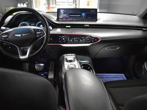 Used 2023 Genesis GV70 2.5T Sport Prestige w/ Sport Prestige Package image 13