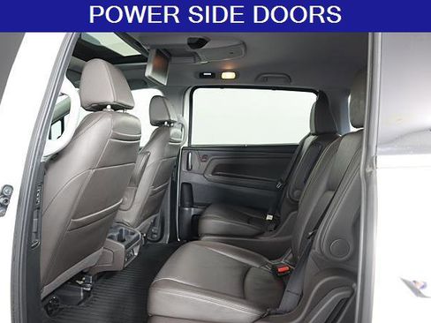 Used 2018 Honda Odyssey Elite image 21