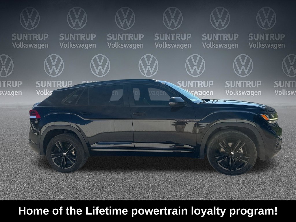 Used 2023 Volkswagen Atlas Cross Sport SEL R-Line AWD/4WD image 7