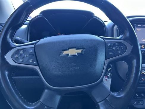 Used 2021 Chevrolet Colorado Z71 w/ Safety Package image 11