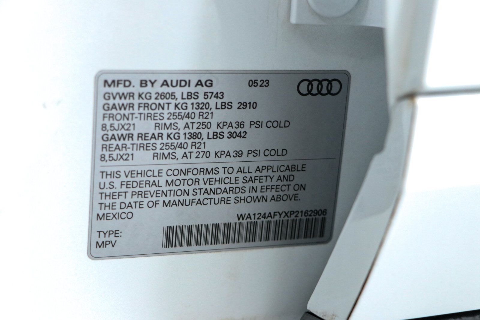 Used 2023 Audi SQ5 Premium Plus w/ Premium Plus Package AWD/4WD image 35