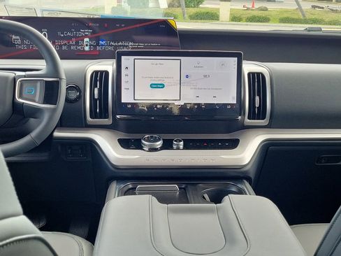 New 2026 Ford Expedition Active RWD image 19
