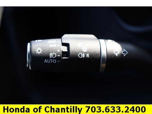 Used 2024 Land Rover Defender 110 X image 10