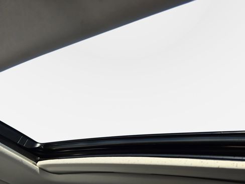 Used 2017 Honda Civic EX-L image 16