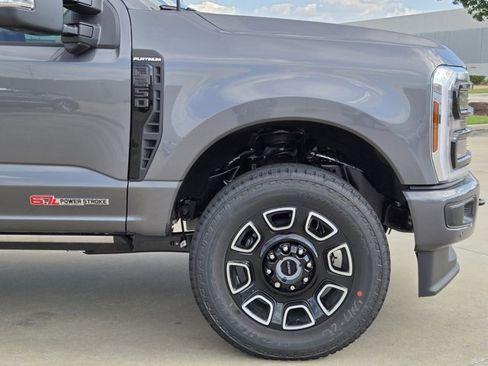 New 2026 Ford F250 Platinum AWD/4WD image 5