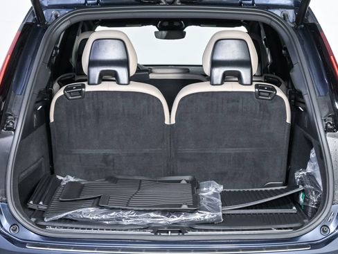 Certified 2026 Volvo XC90 T8 Ultra w/ Protection Package Premier image 33