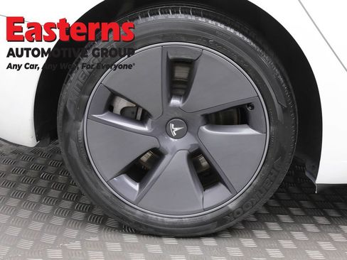 Used 2023 Tesla Model 3 Standard Range RWD image 24