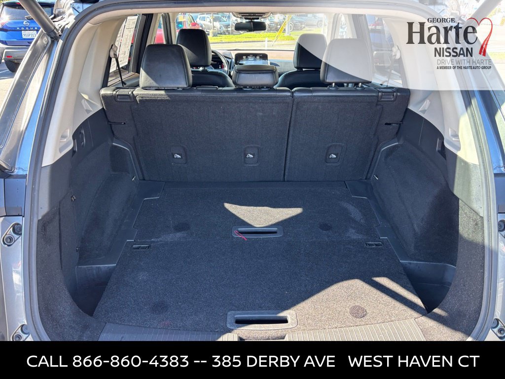 Certified 2022 Nissan Rogue Platinum w/ Head-Up Display Package AWD/4WD image 23