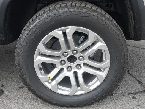 New 2026 GMC Canyon Elevation w/ Convenience Package image 11