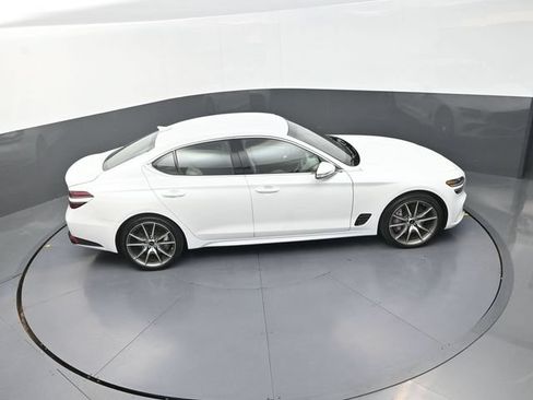 Used 2025 Genesis G70 2.5T RWD image 29