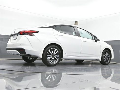 New 2025 Nissan Versa SV w/ Trunk Package image 41