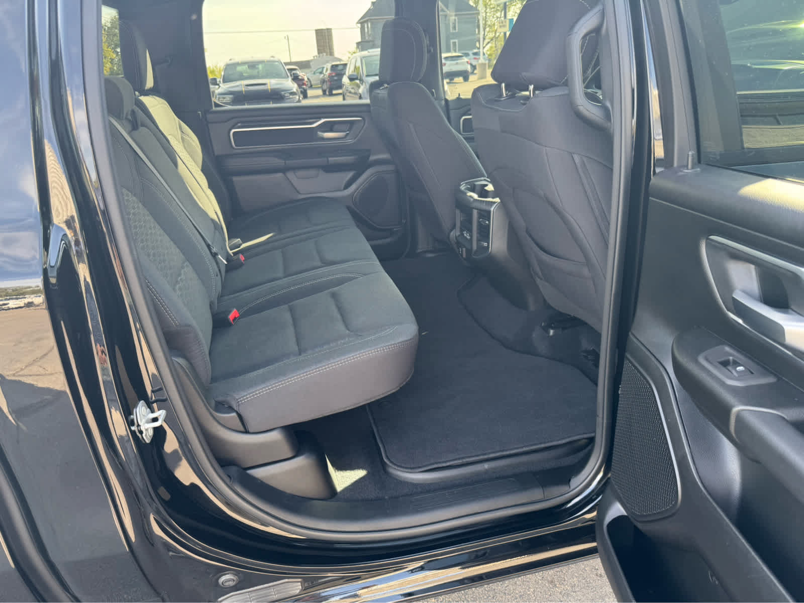 Used 2025 RAM 1500 Big Horn AWD/4WD image 22