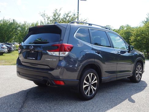 Used 2023 Subaru Forester Limited AWD/4WD image 5