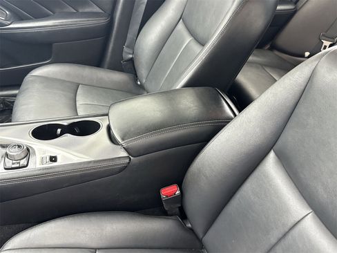Used 2016 INFINITI Q50 3.0t Premium w/ 3.0T Premium Plus Package image 29